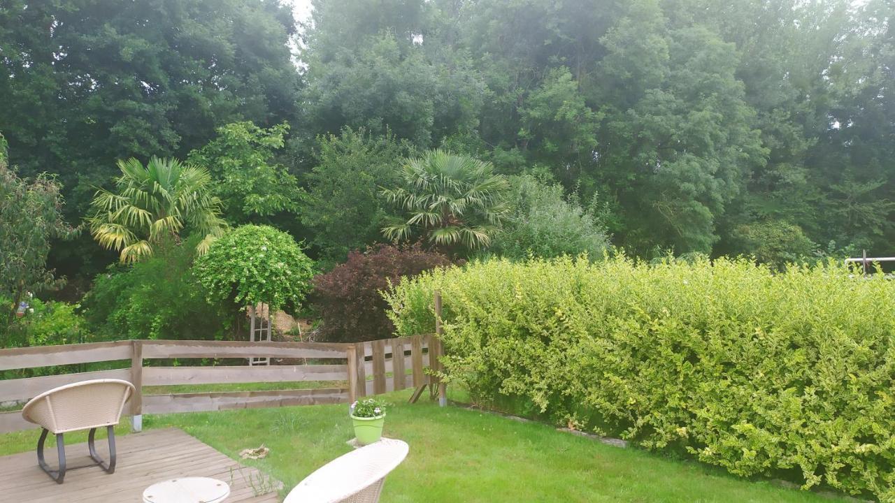 Au Coeur Du Jardin Villa La Boussac Luaran gambar
